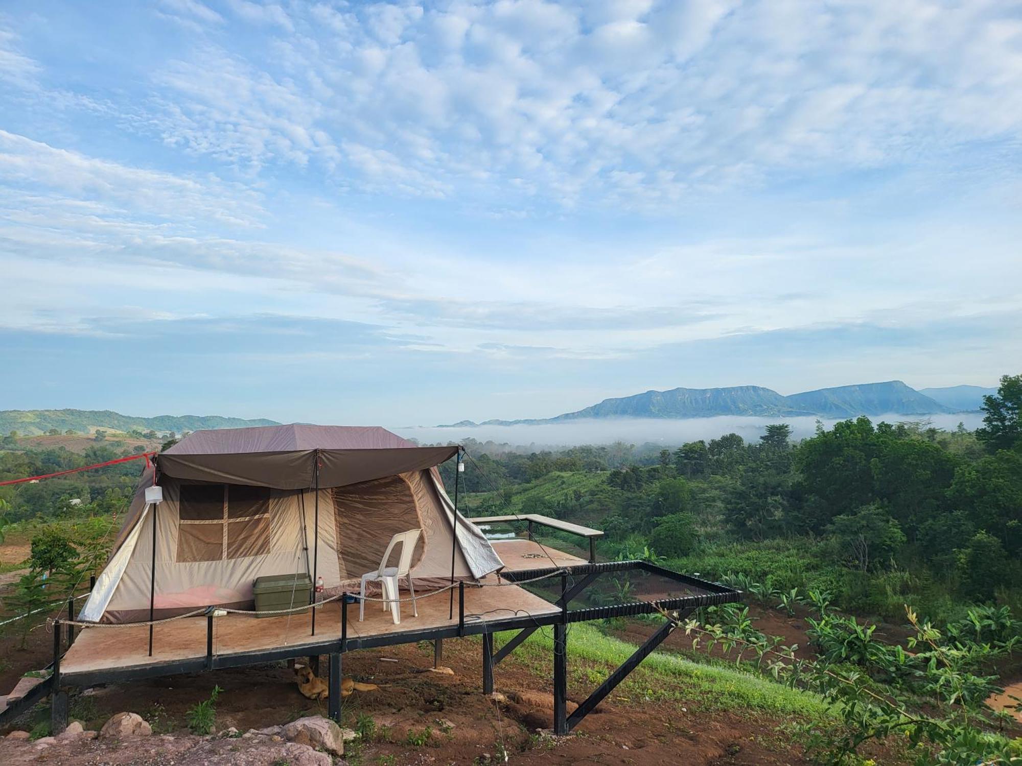 Campsite Smile Farm At Khaokho Ban Thung Samoe